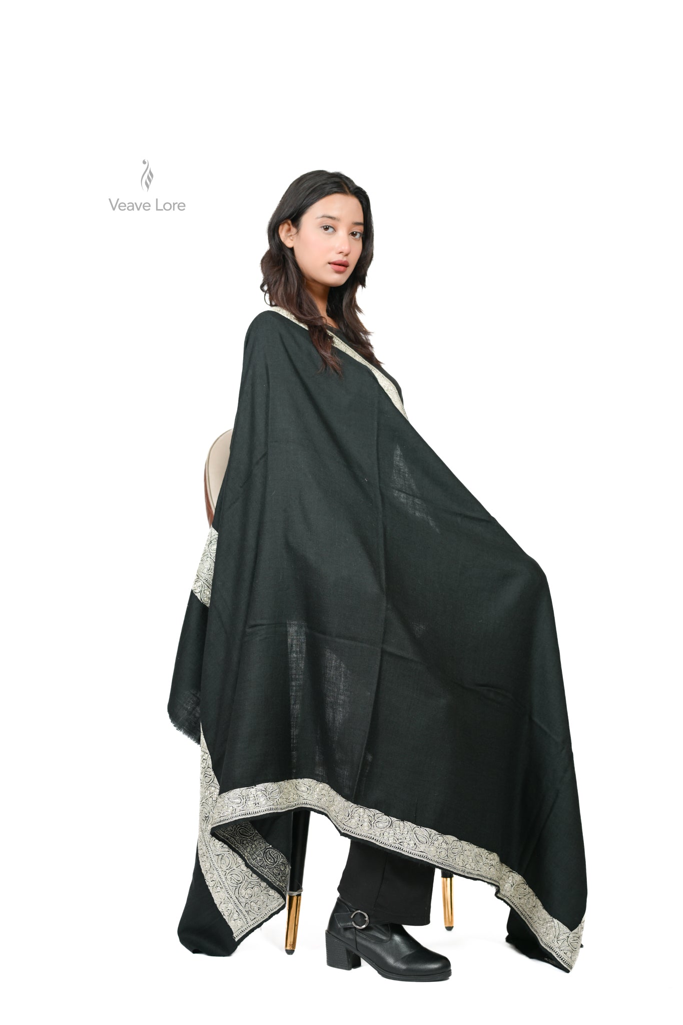 Siyaah-e-Zar Pashmina Shawl