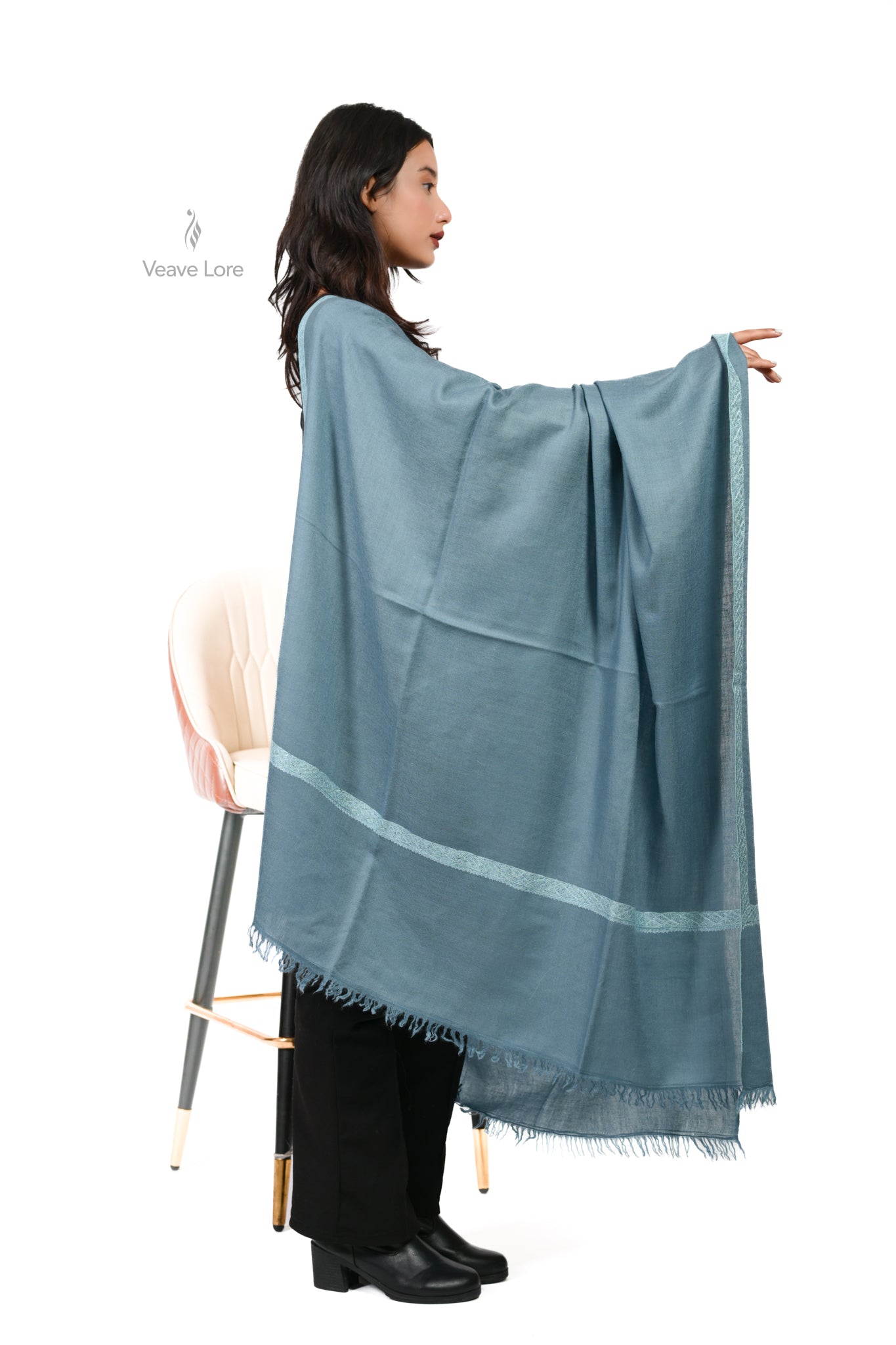 Aks-e-Tawoos Pashmina Shawl