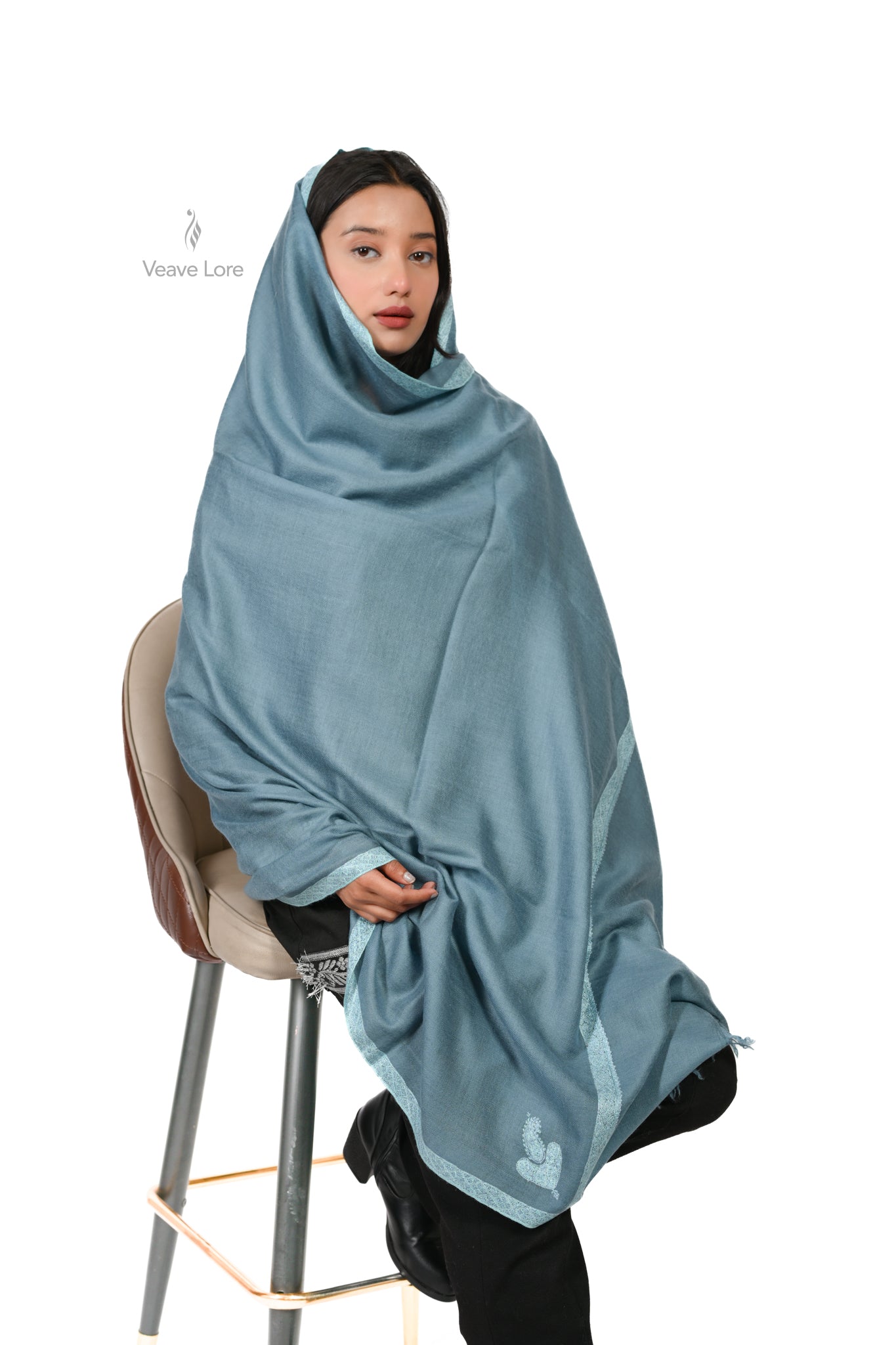 Aks-e-Tawoos Pashmina Shawl