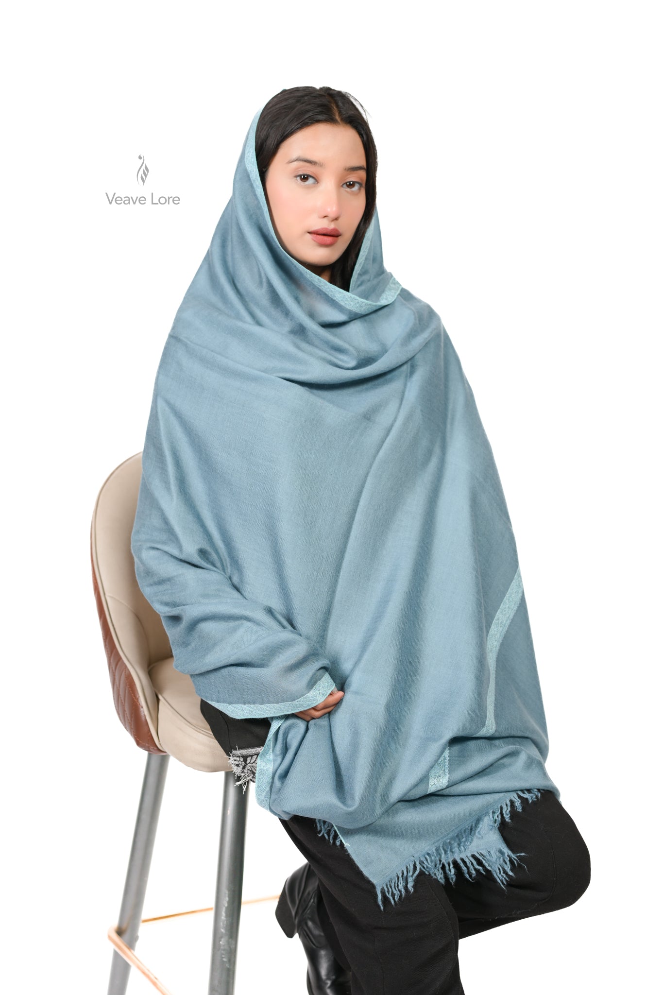 Aks-e-Tawoos Pashmina Shawl