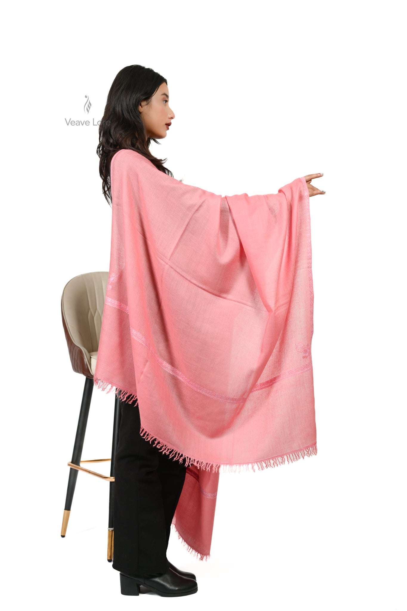 Saadgi-e-Pankhuri Pashmina Shawl