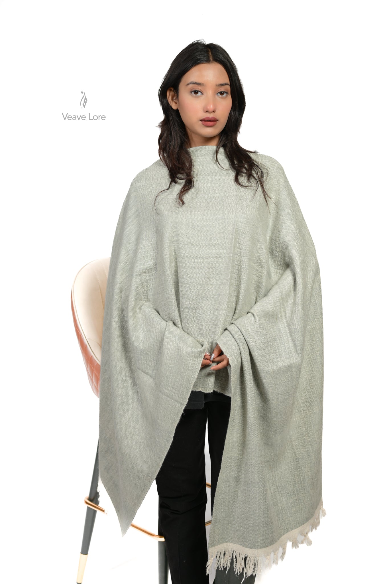 Sile-e-Zamin Pashmina Heavyweight Stole