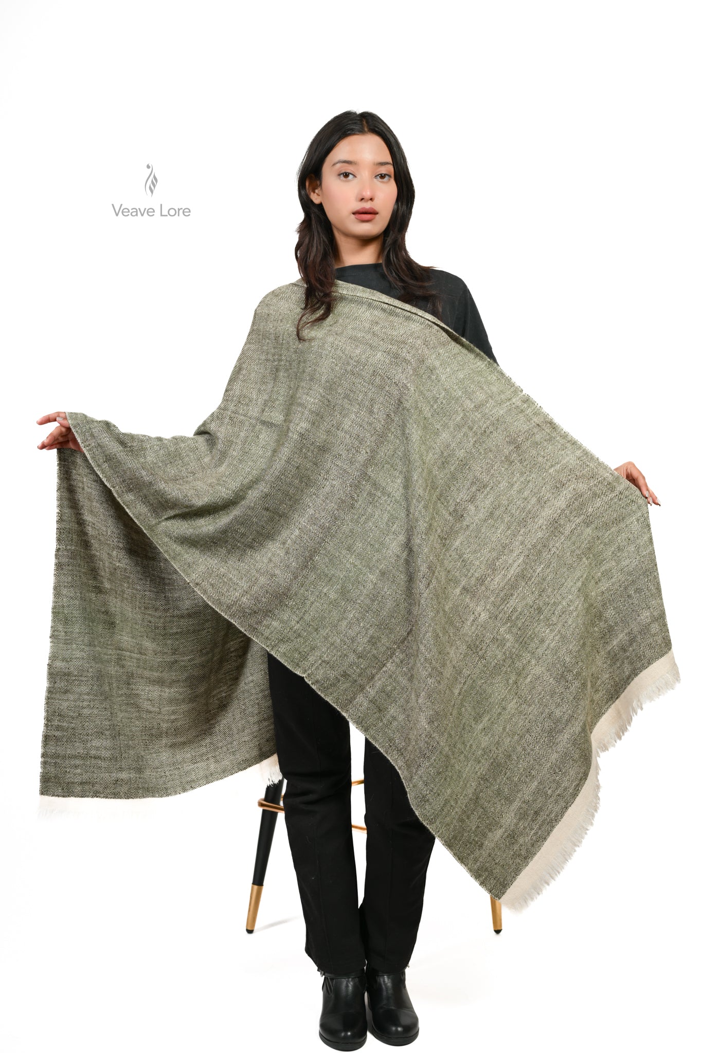 Zaitoon-e-Zamin Pashmina Heavyweight Stole