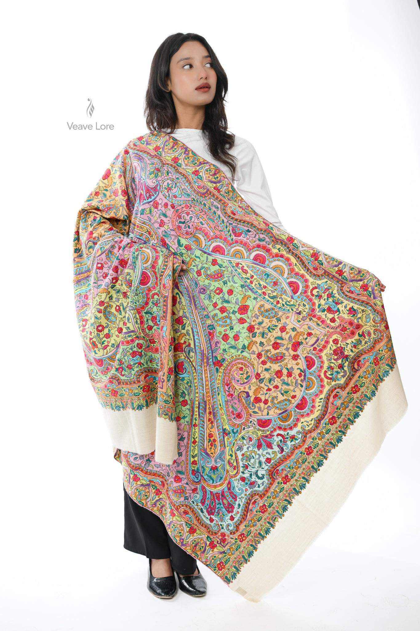 Nau Bahar Hand Embroidered Sozni Jamawar Shawl