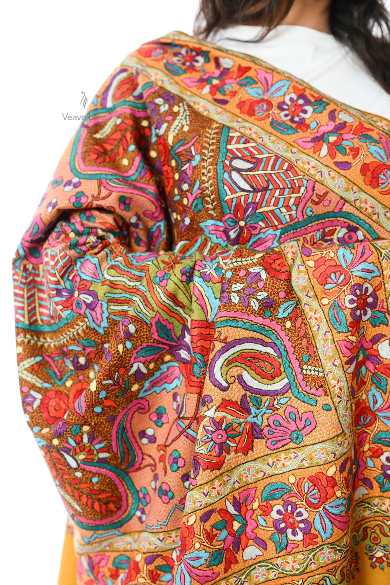 Zaffran Bahar Hand Embroidered Jamawar Floral Border Shawl