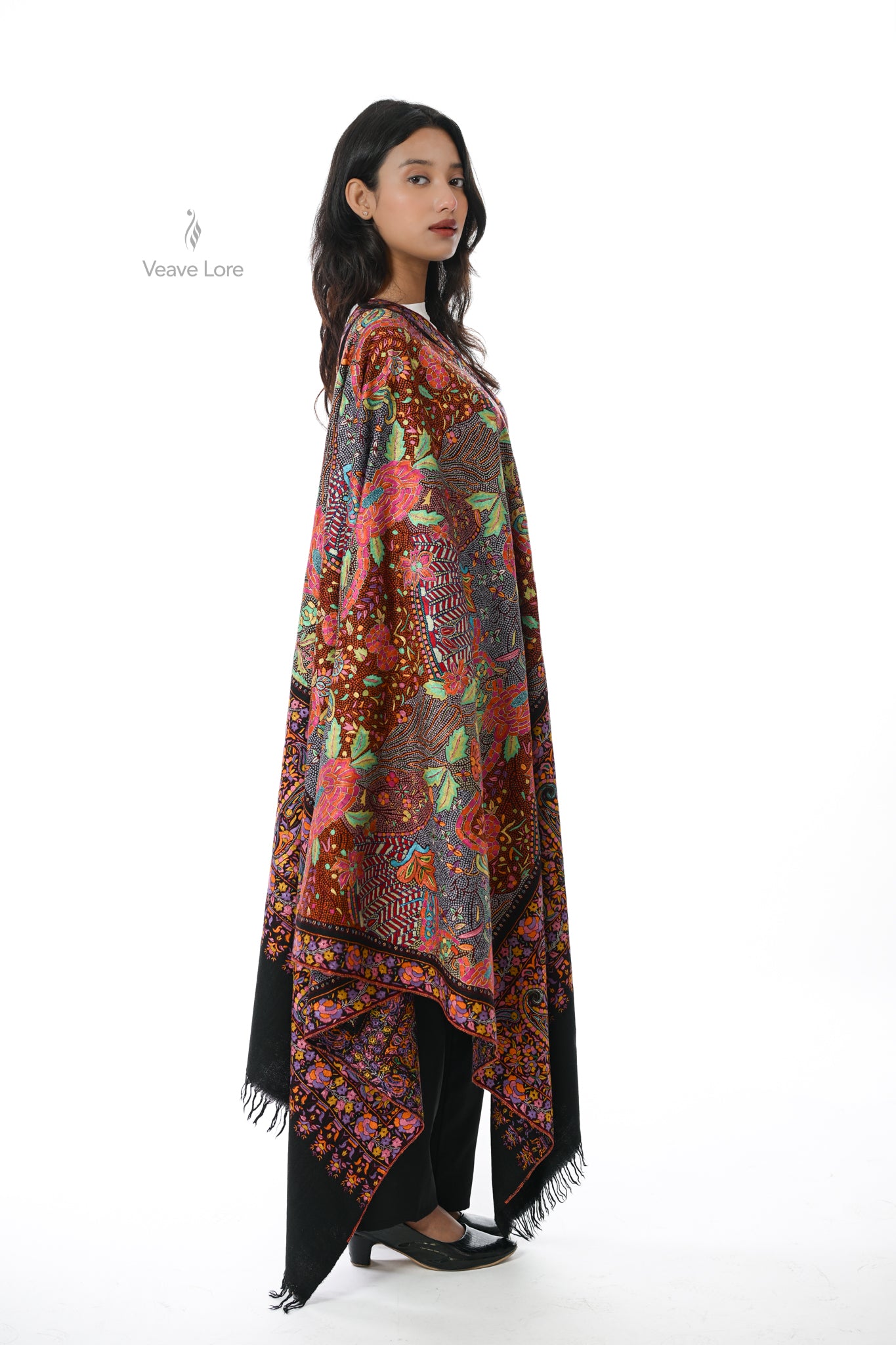 Siyah Bahar Hand Embroidered Jamawar Floral Shawl