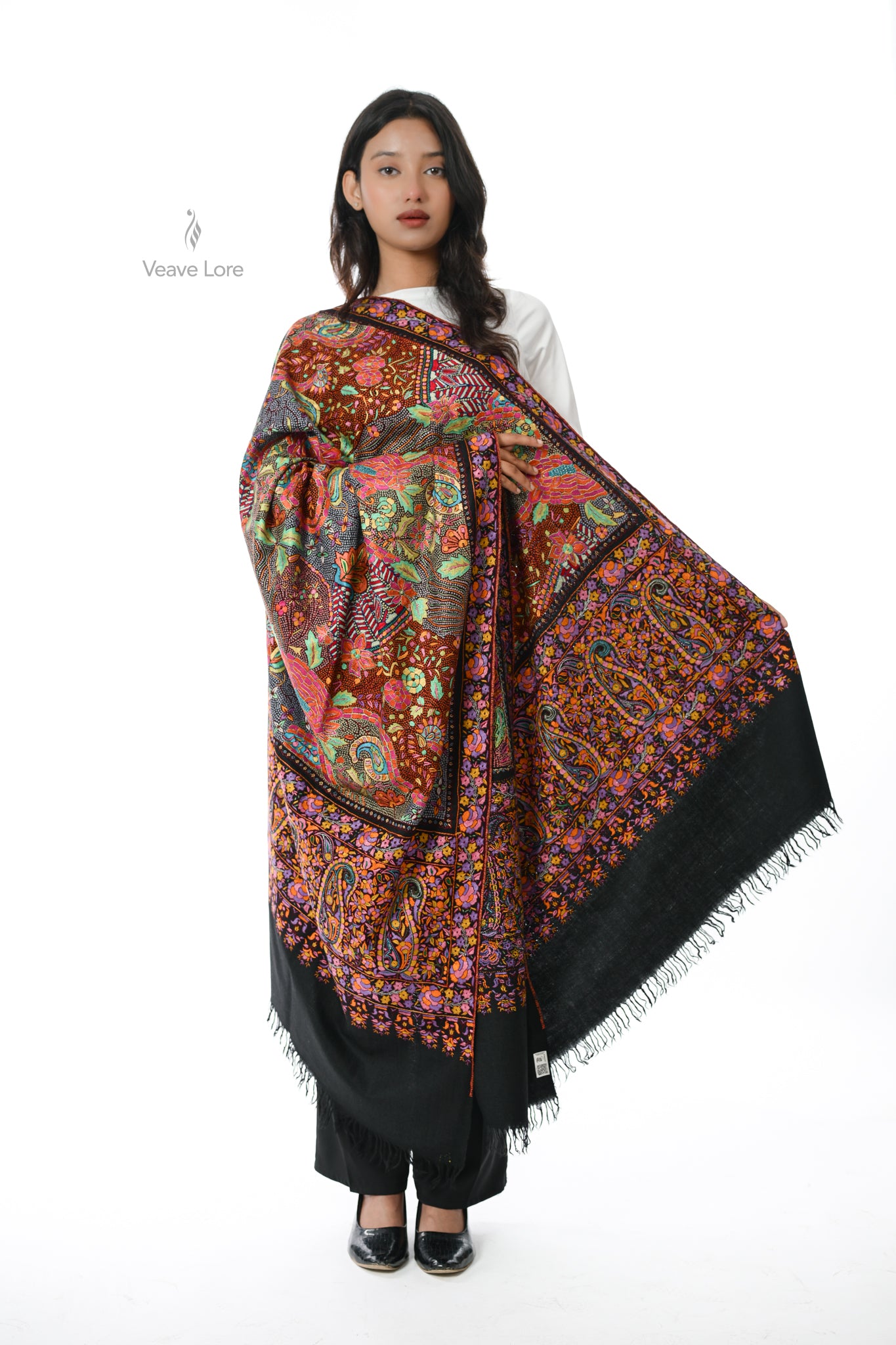 Siyah Bahar Hand Embroidered Jamawar Floral Shawl