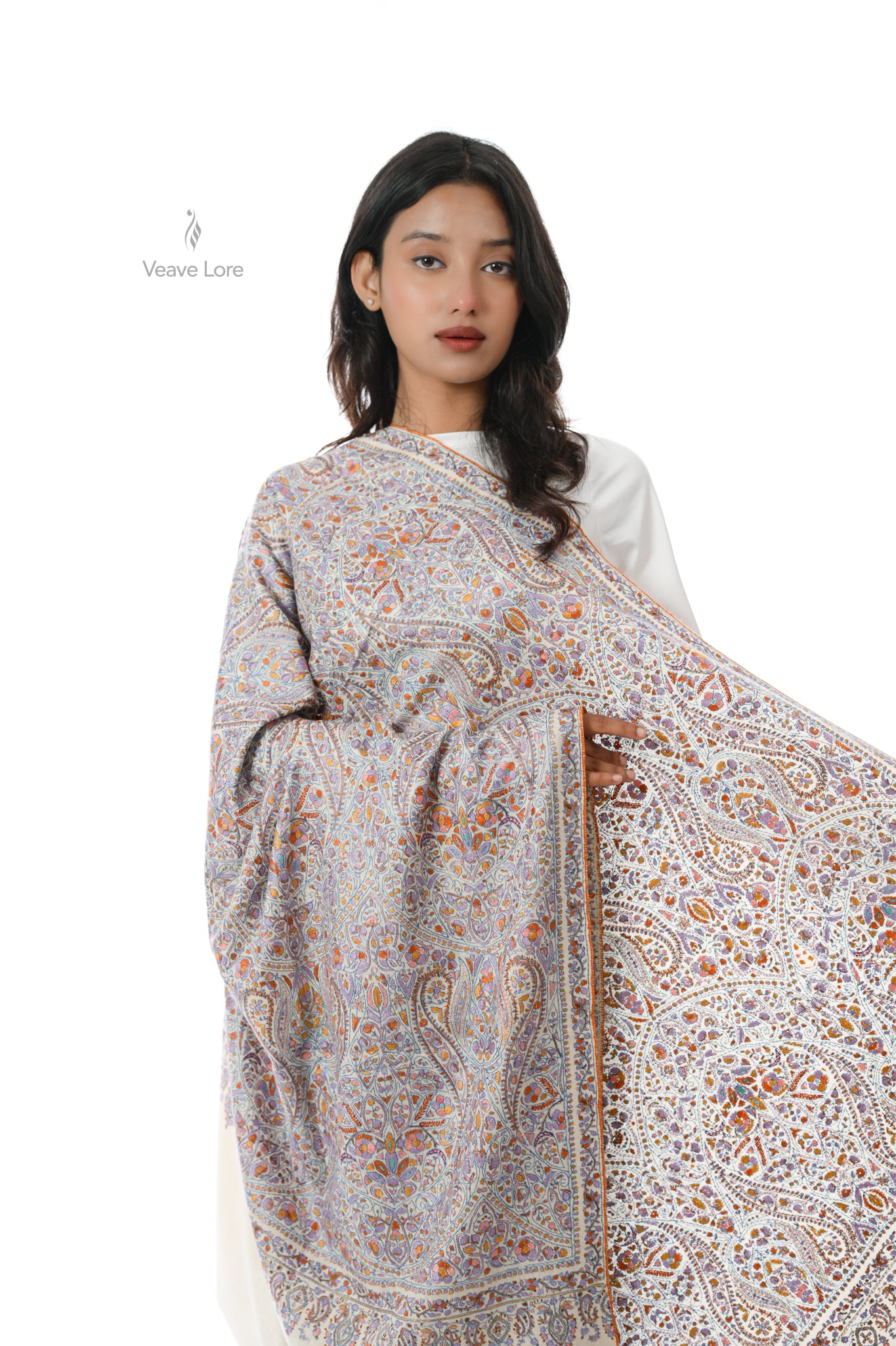 Dhuaan Gulshan Hand Embroidered Sozni Jamawar Shawl