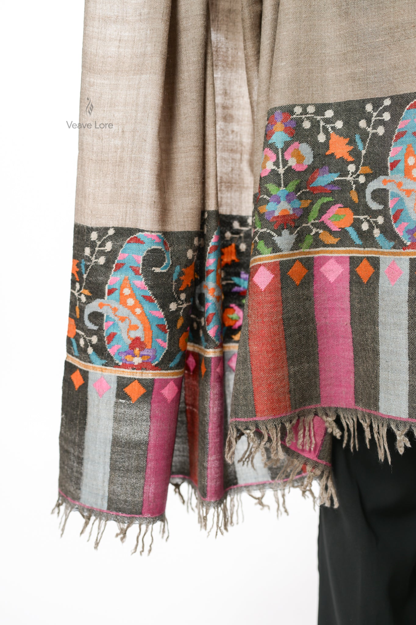 Naqsh-e-Buta The Woven Paisley Pashmina Shawl