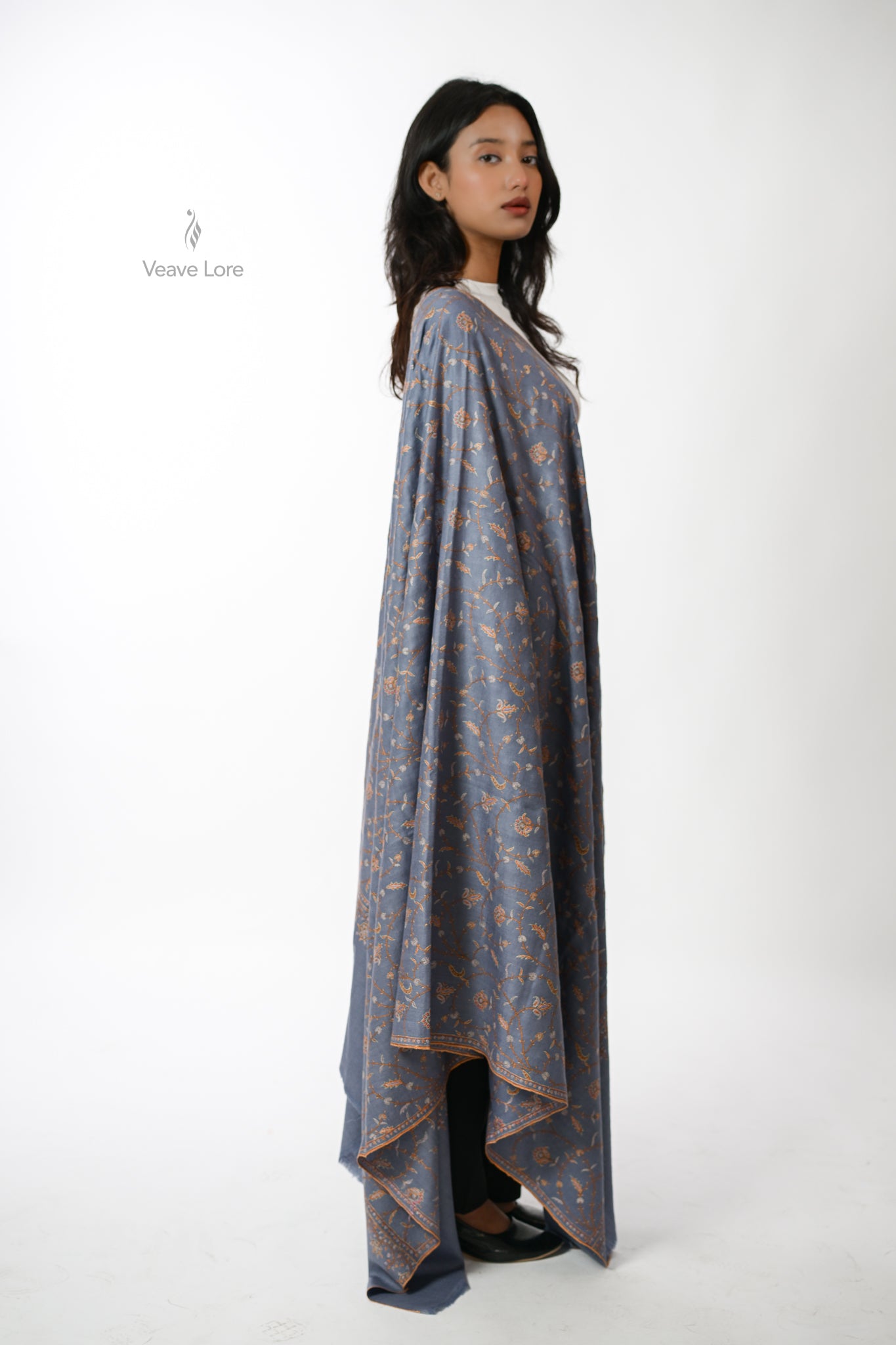 Neel-o-Shafaq Pashmina Shawl
