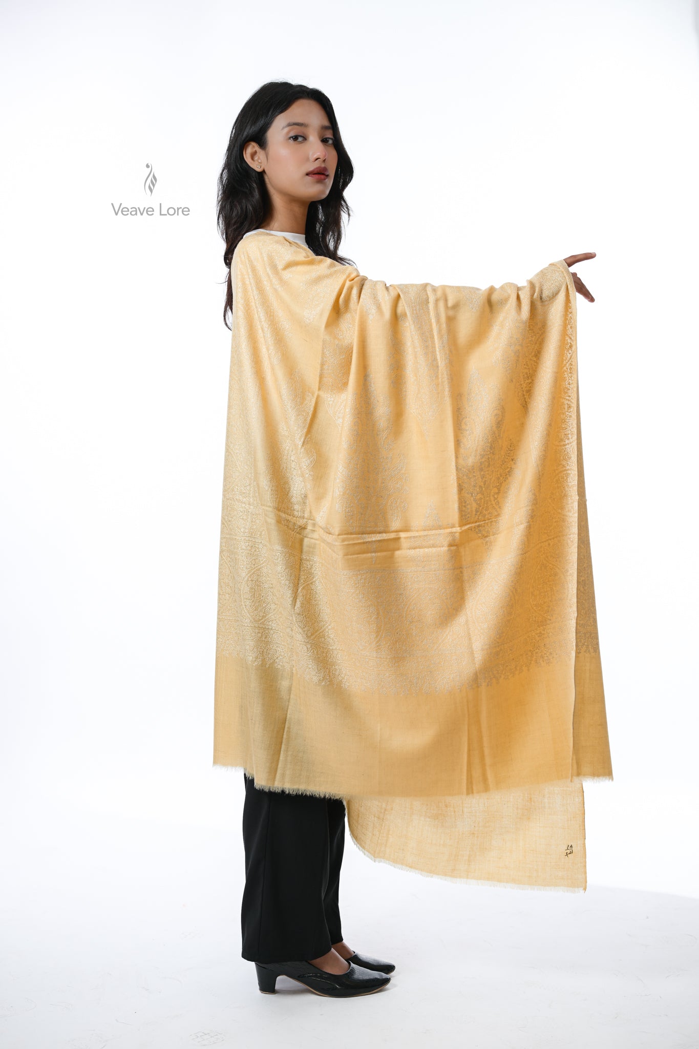 Kahruba-o-Shabnam Pashmina Shawl