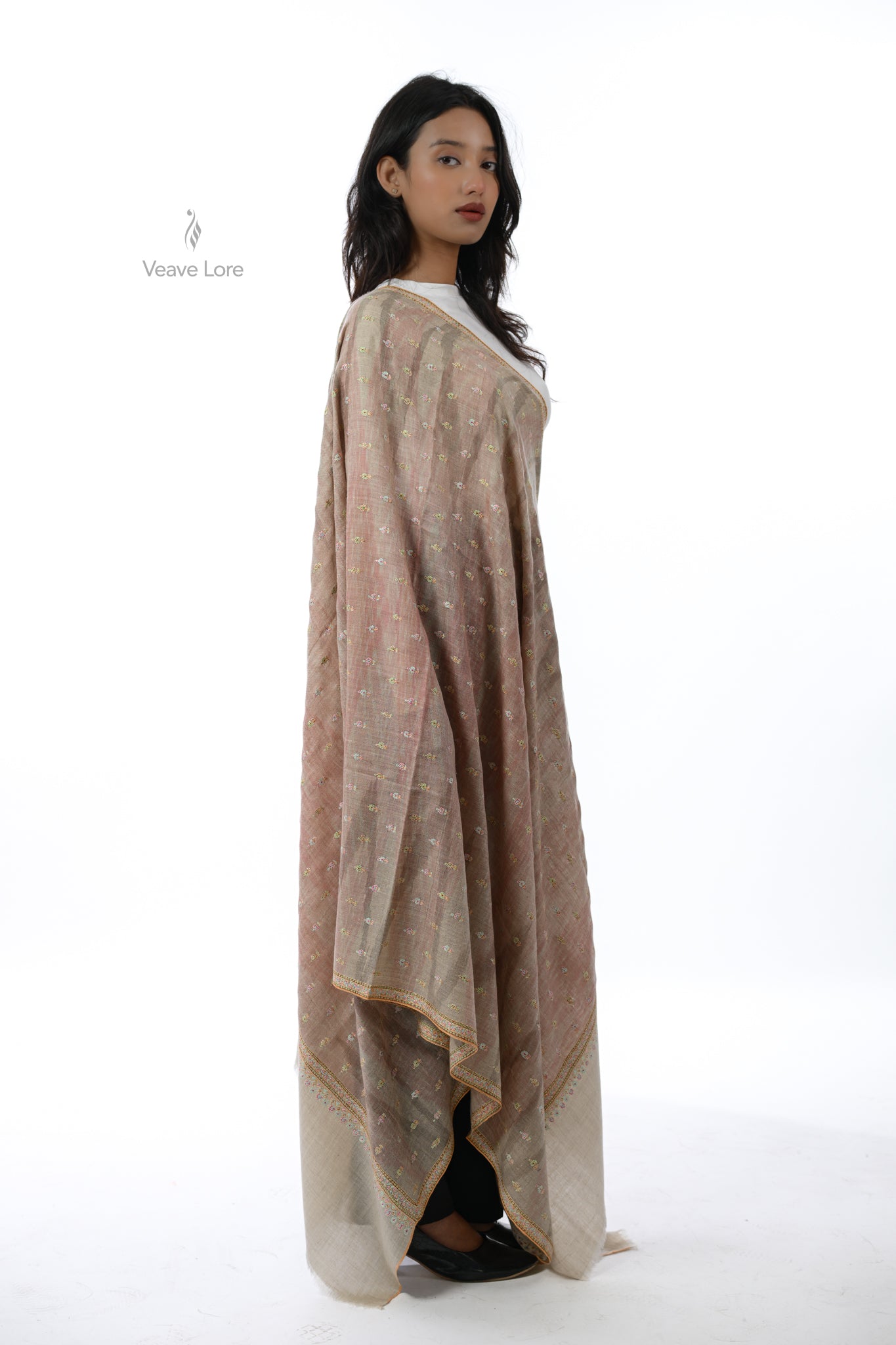 The Aab-e-Rang Pashmina Shawl