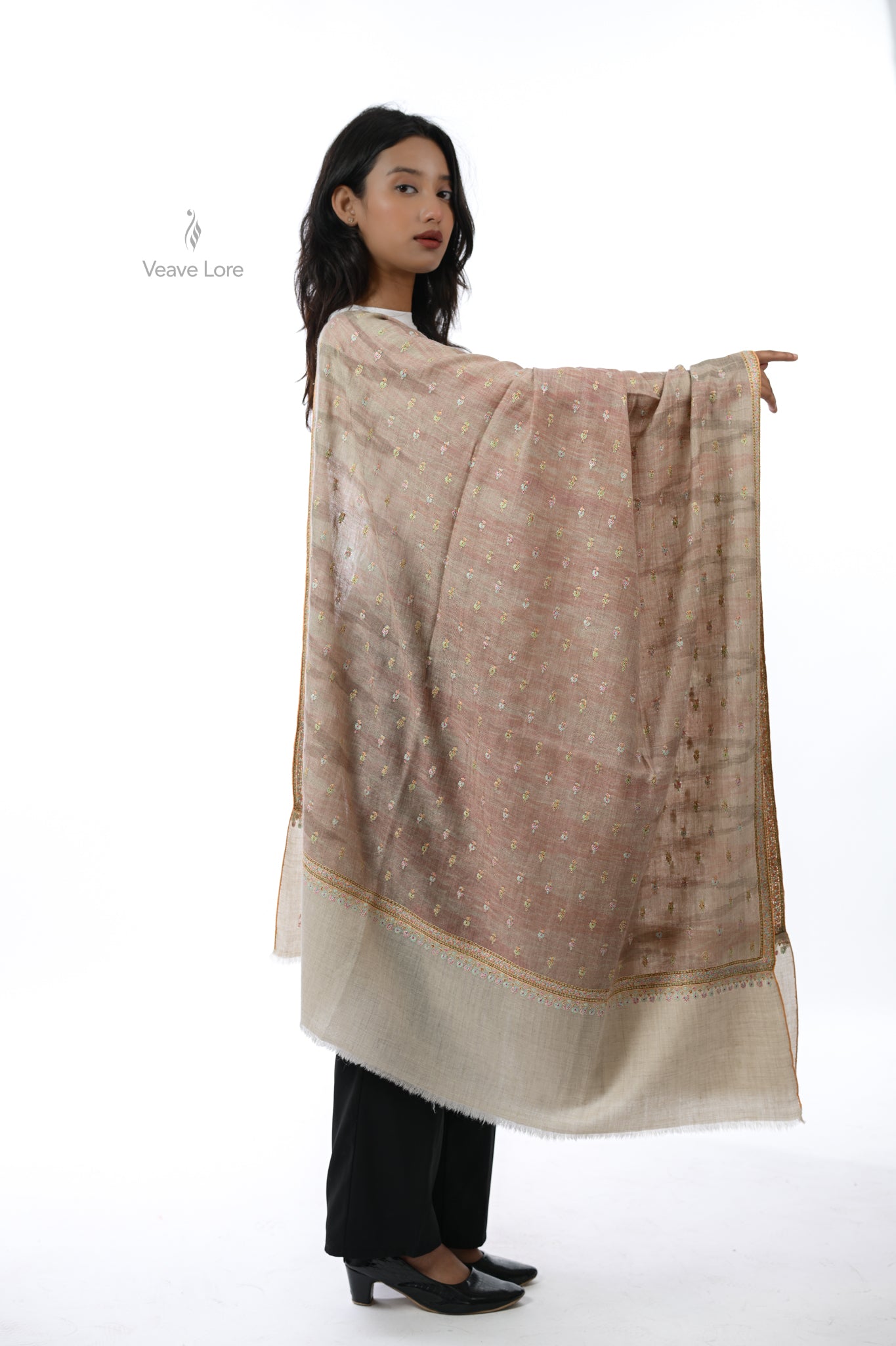 The Aab-e-Rang Pashmina Shawl