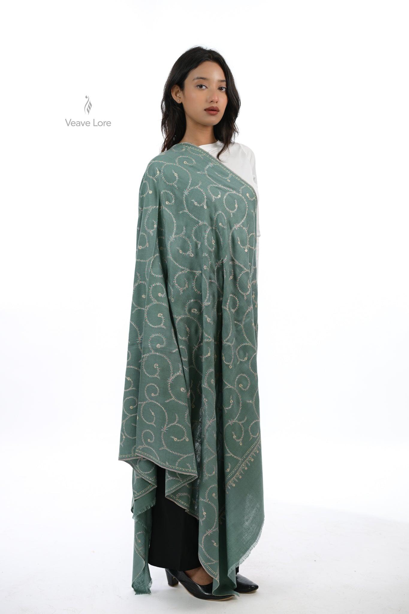 Chaman-e-Naubahaar Pashmina Shawl