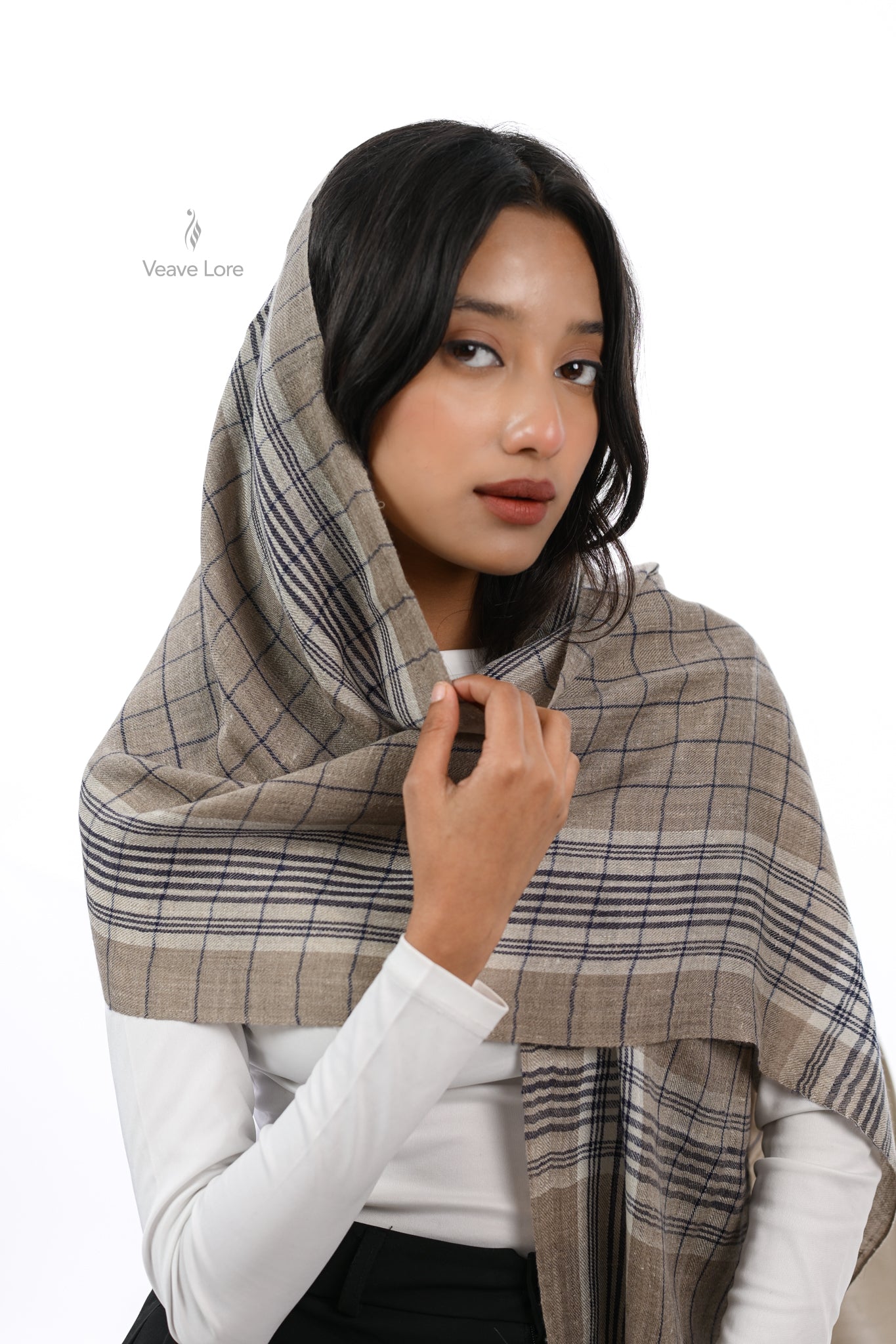 Midnight Check (Chaukhan-e-Shab) Pashmina Muffler