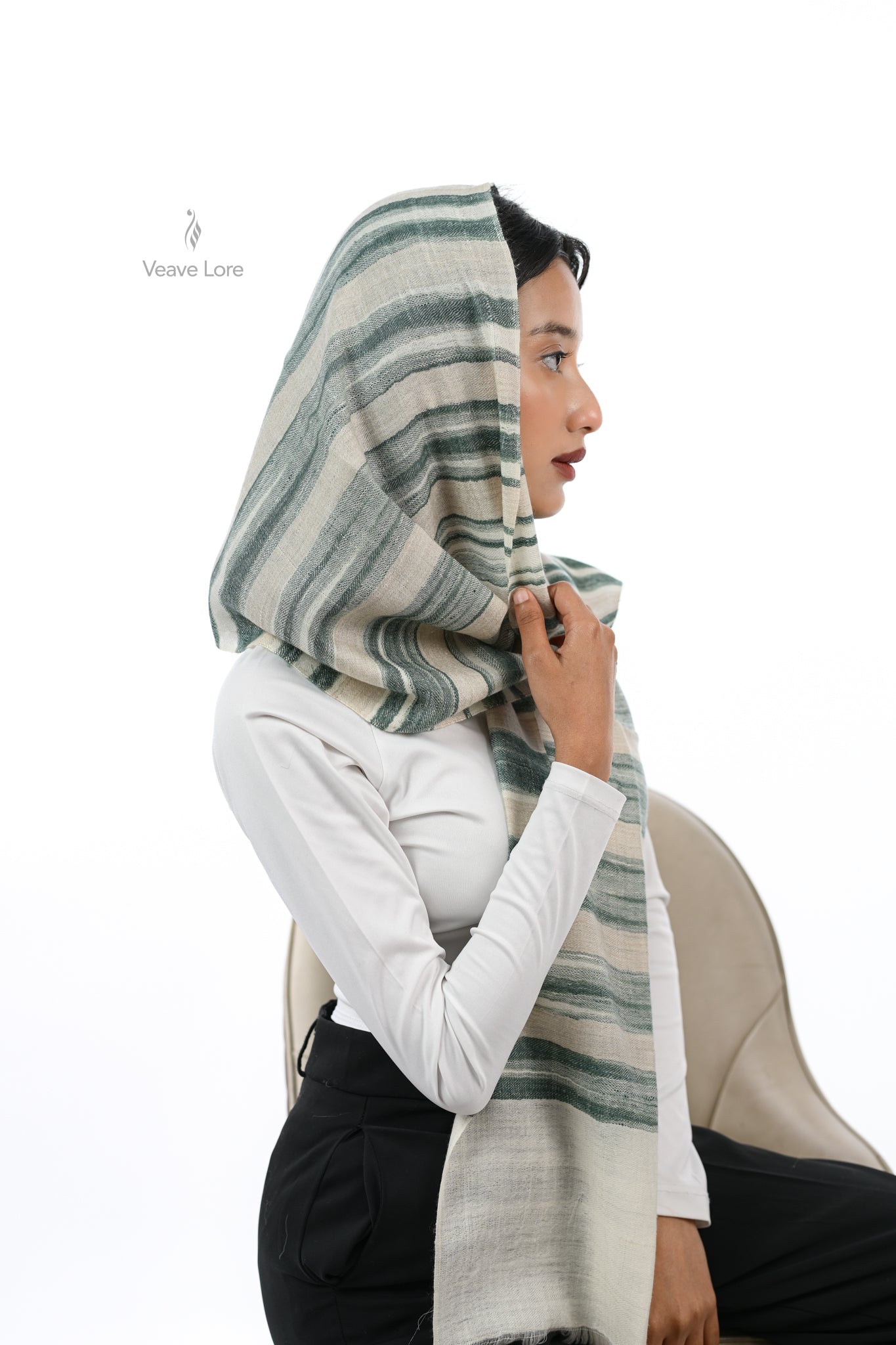 Verdant Ridge (Silsila-e-Zamarru) Pashmina Muffler