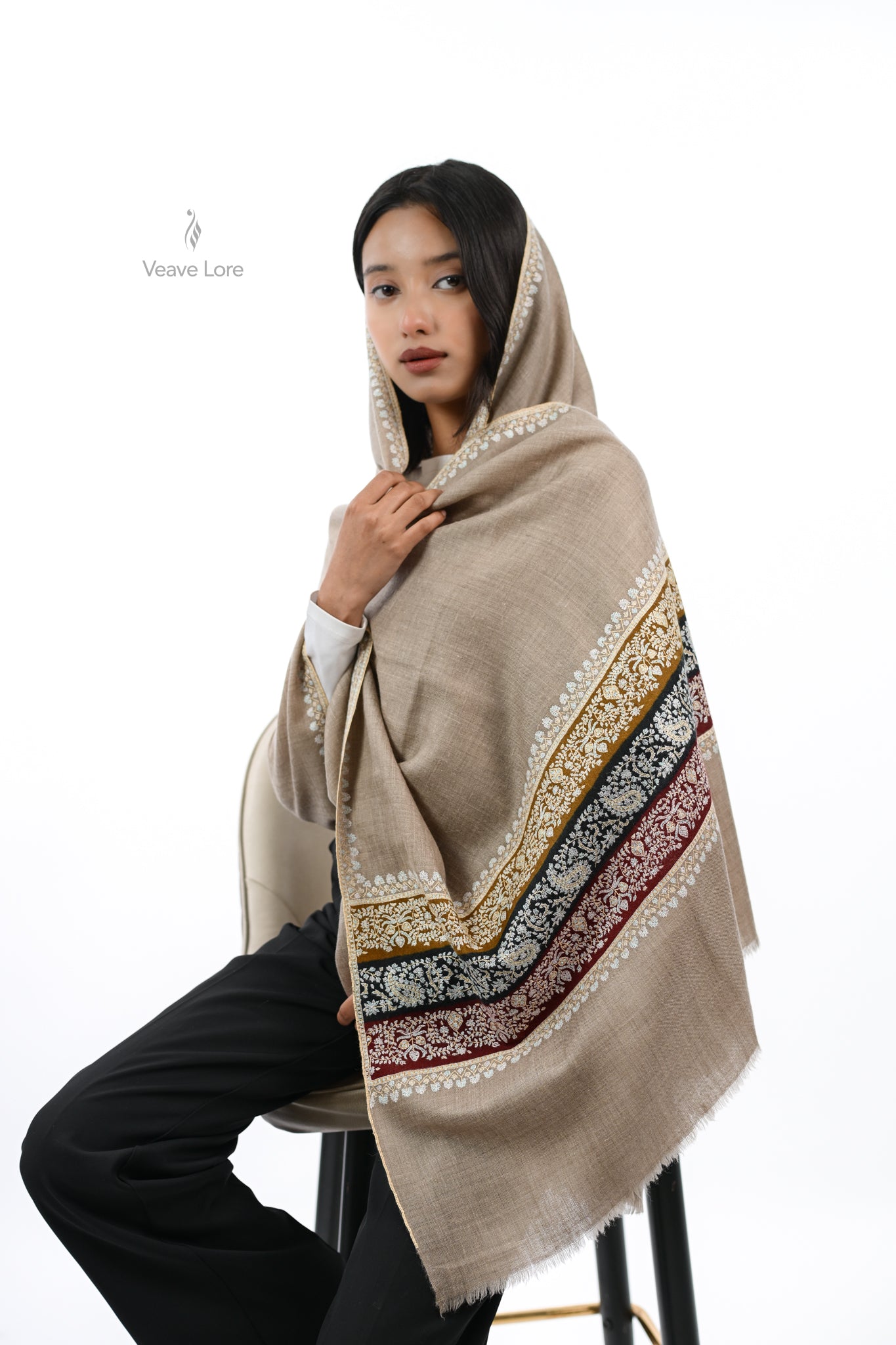 Nayaab Regalia Pashmina Stole