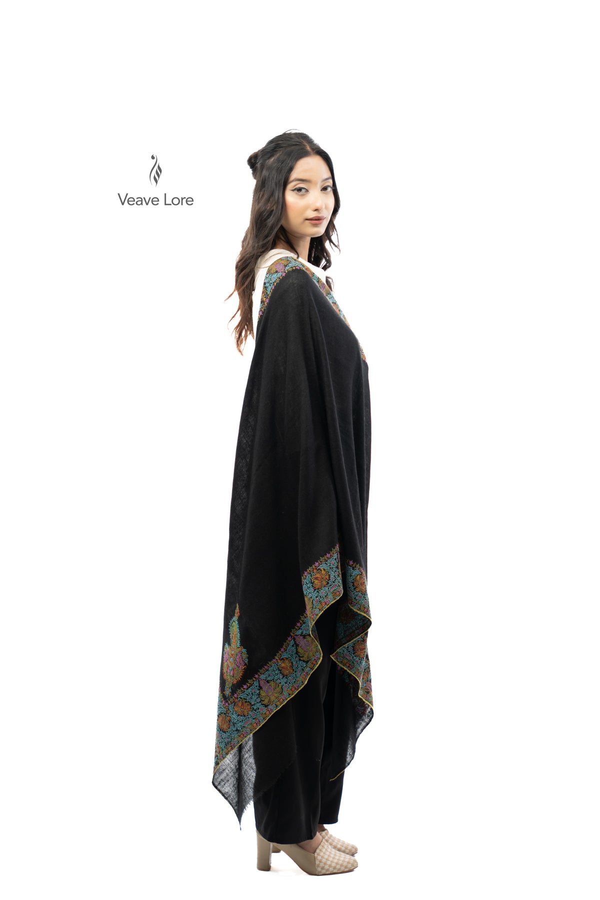 Jet Garland Pashmina Stole