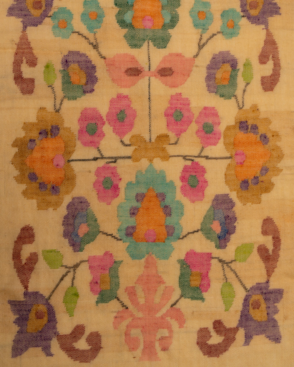 Kani Pashmina Pocket Square Regalia Blossom