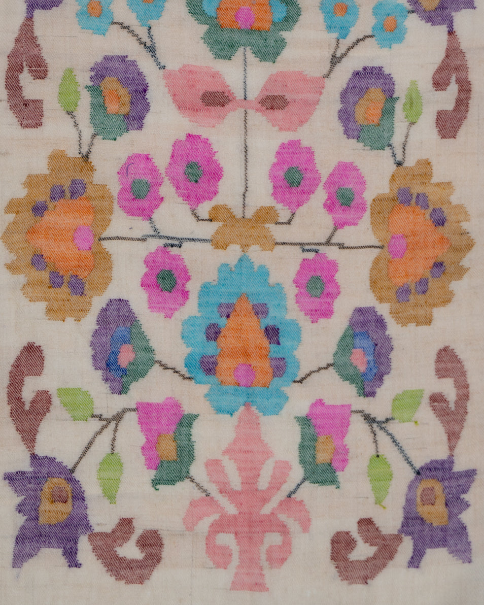 Kani Pashmina Pocket Square Regalia Blossom