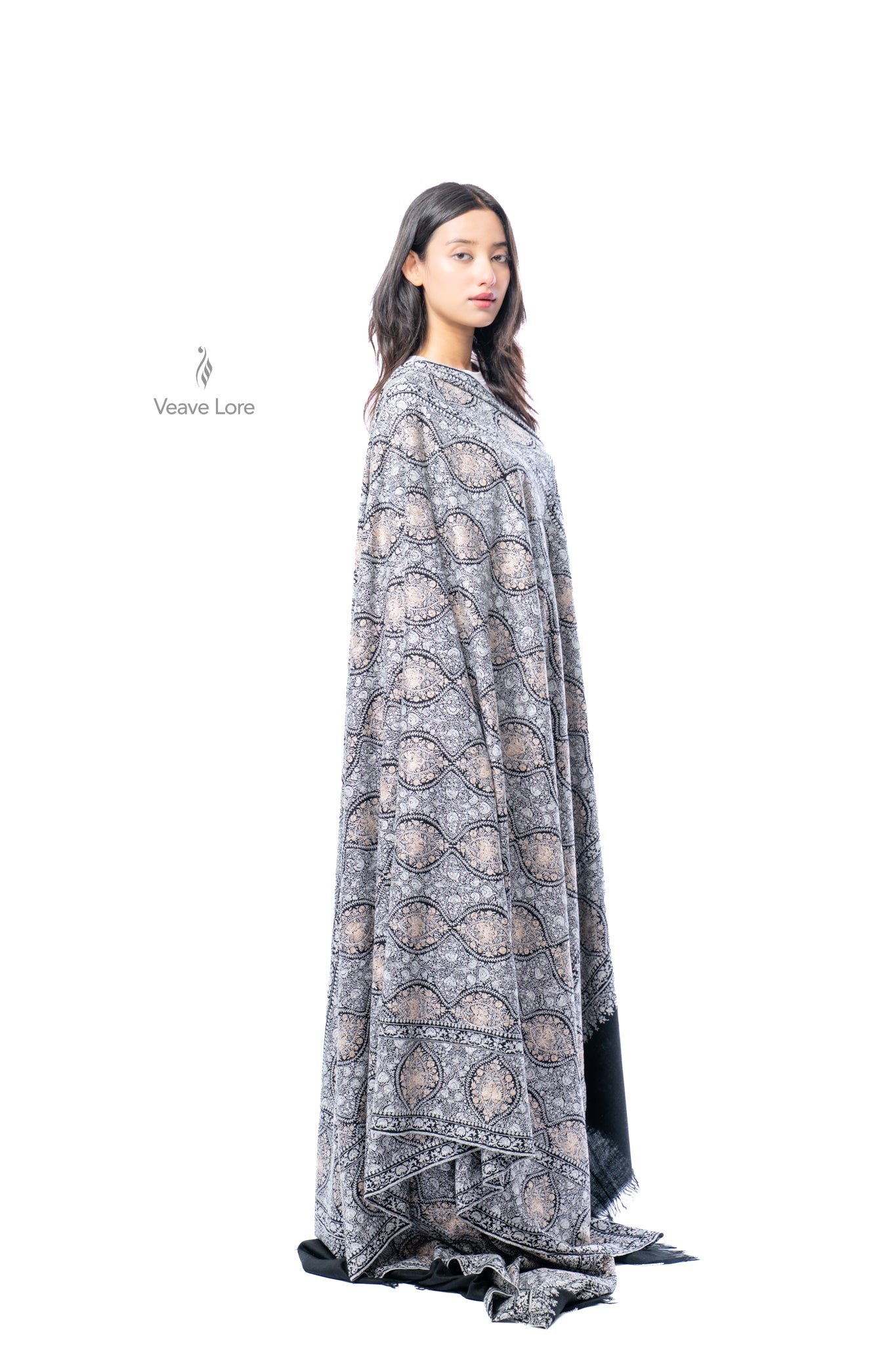 Nuqra Filigree Oversized Pashmina Shawl
