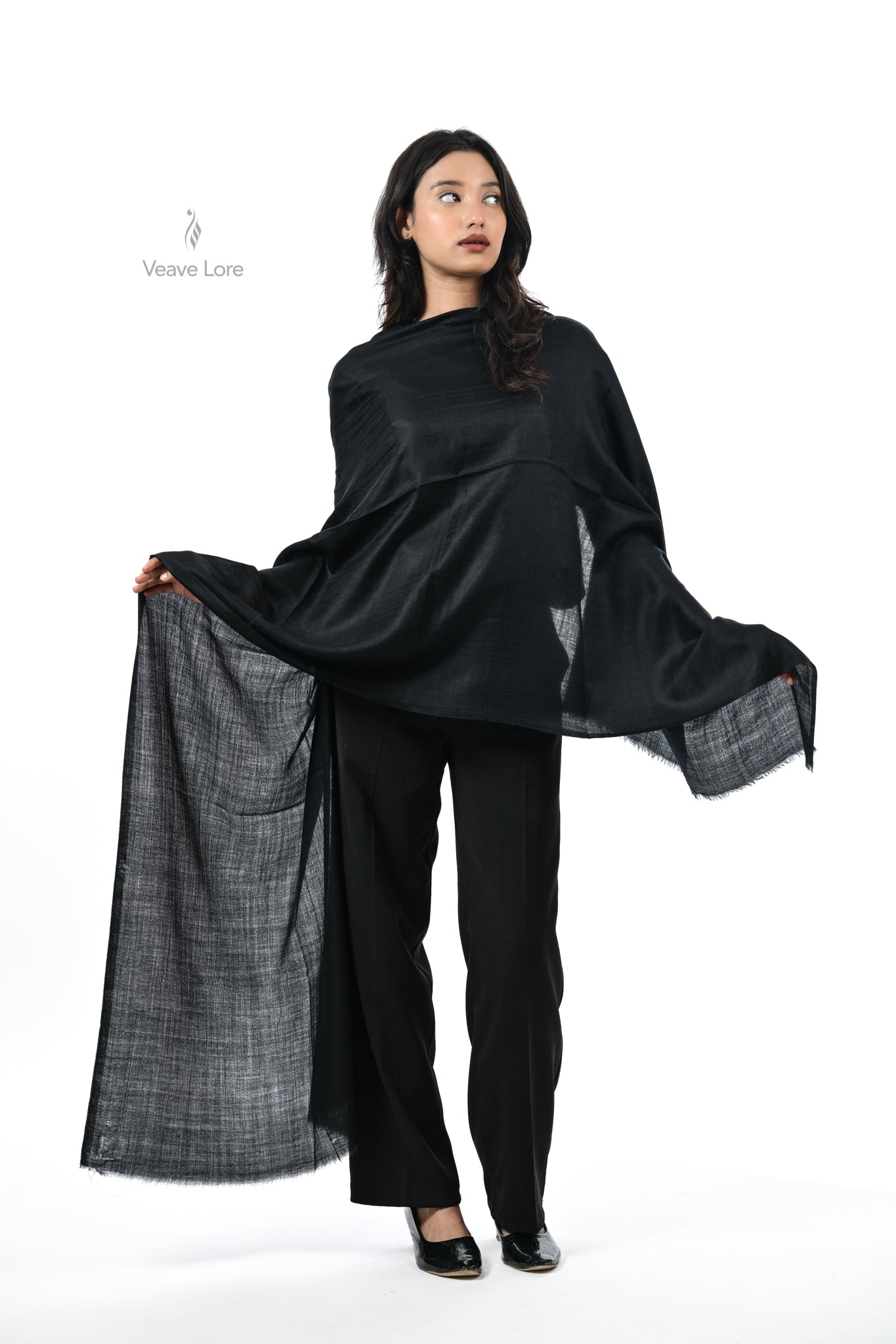 Rang-e-Sukoon Fine Wool Stole