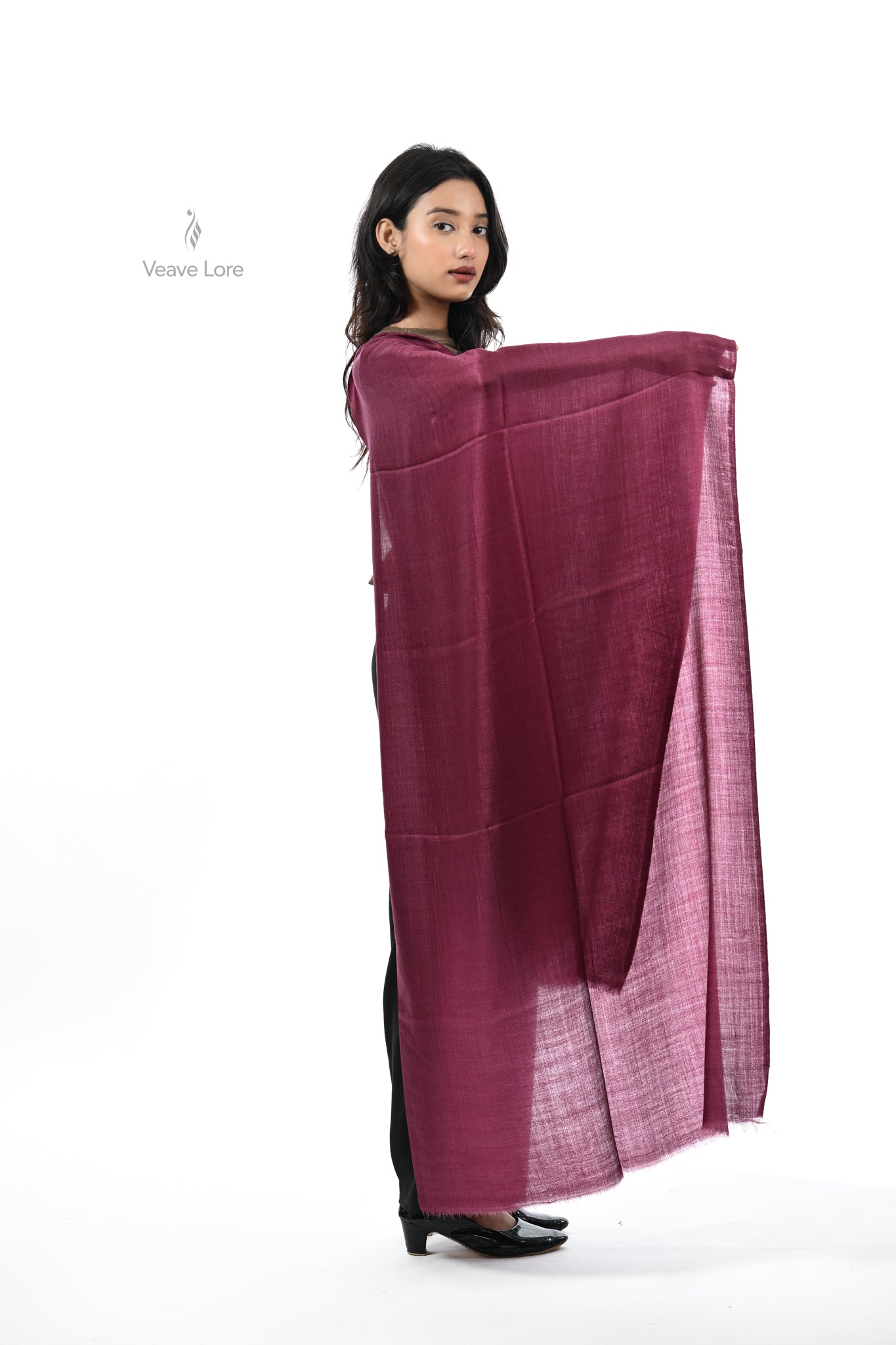 Rang-e-Sukoon Fine Wool Stole