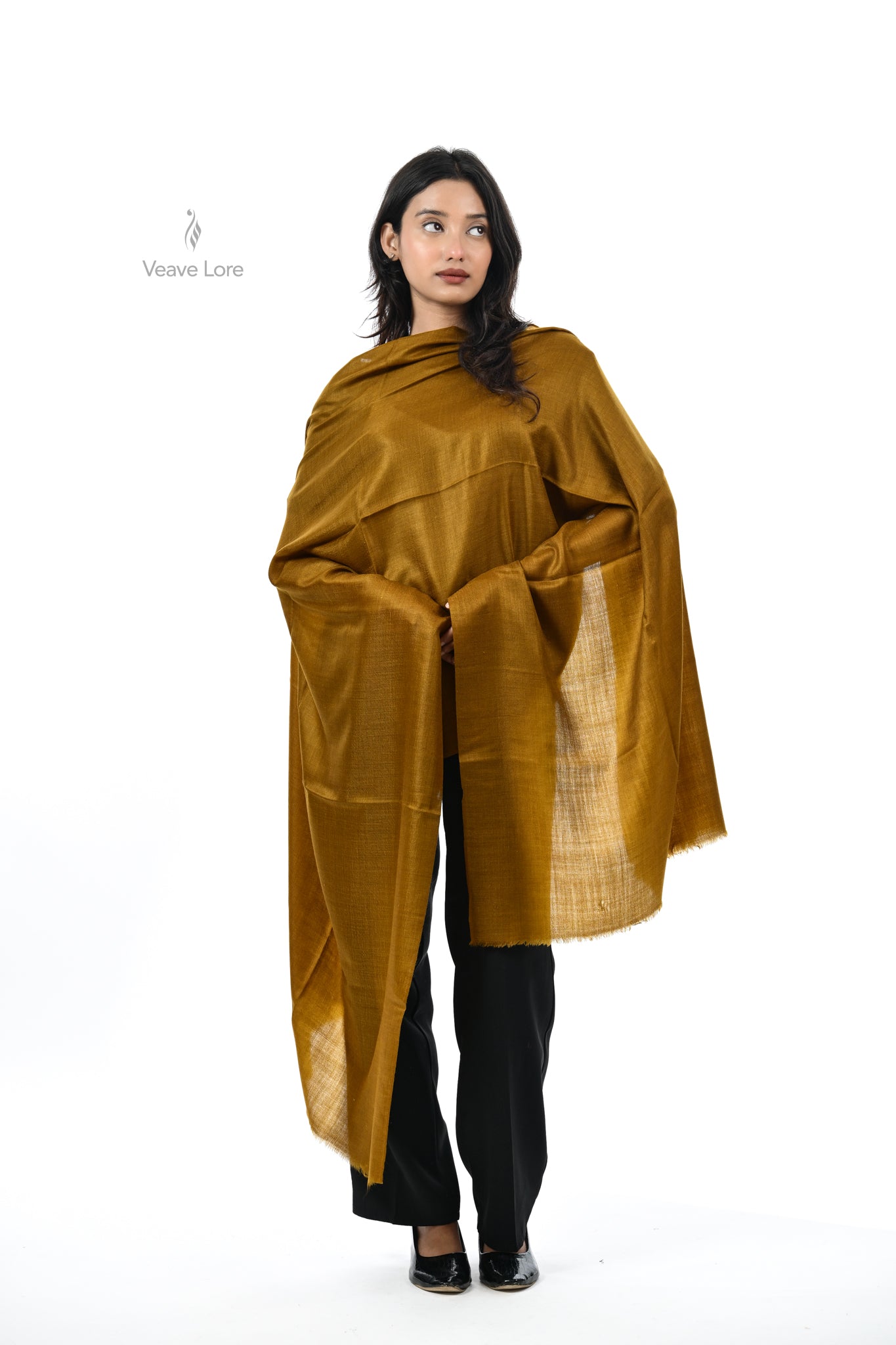 Rang-e-Sukoon Fine Wool Stole