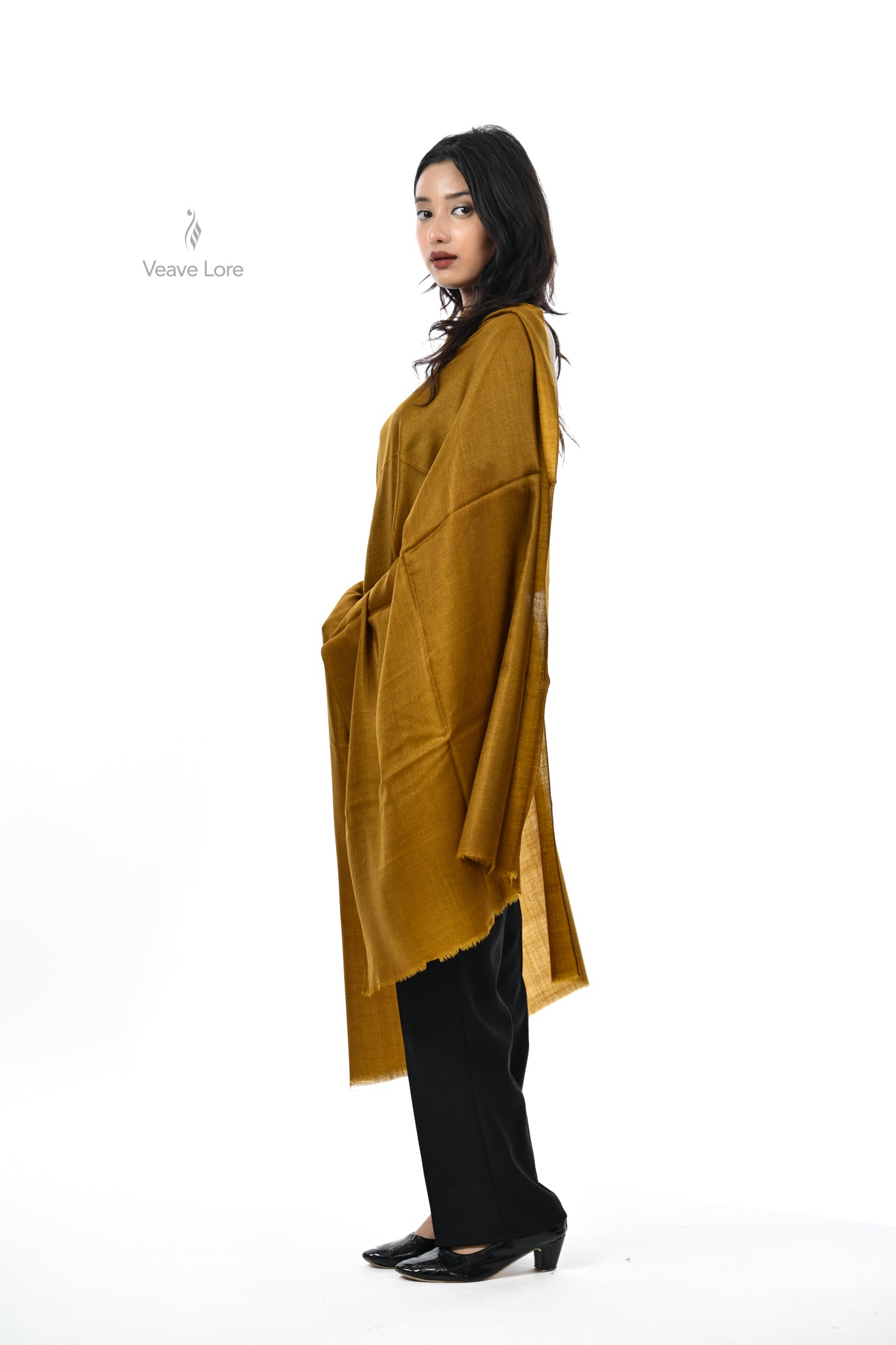 Rang-e-Sukoon Fine Wool Stole
