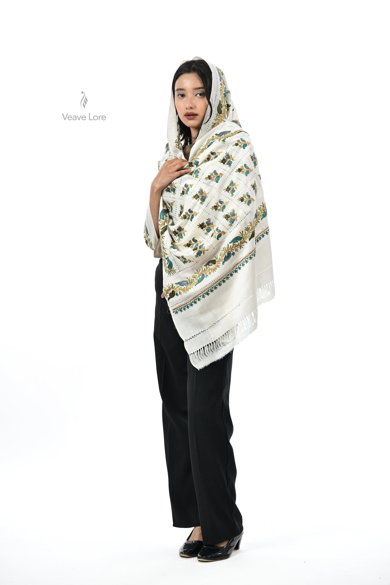 Wildflower ARI Fine Wool Stole