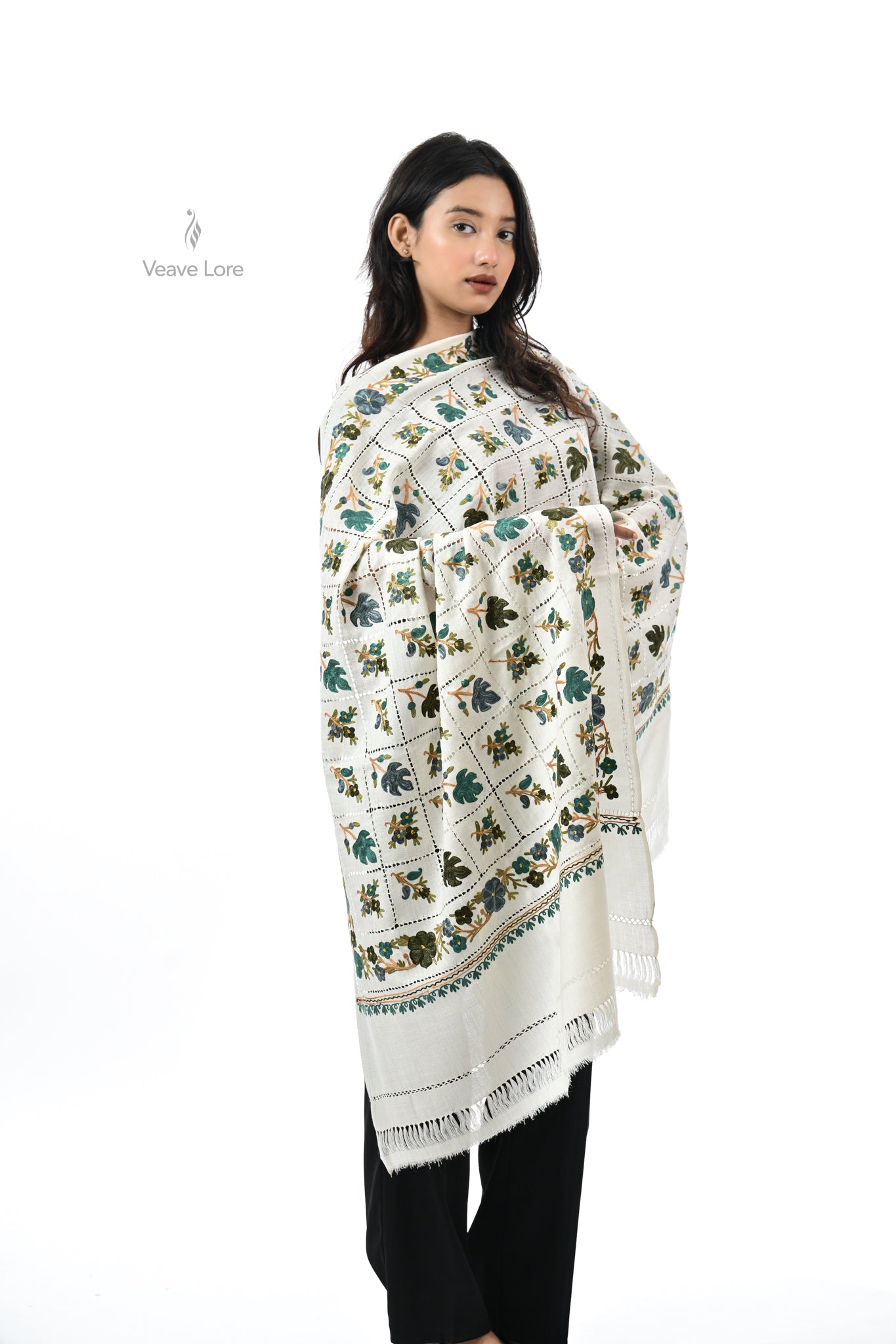 Wildflower ARI Fine Wool Stole