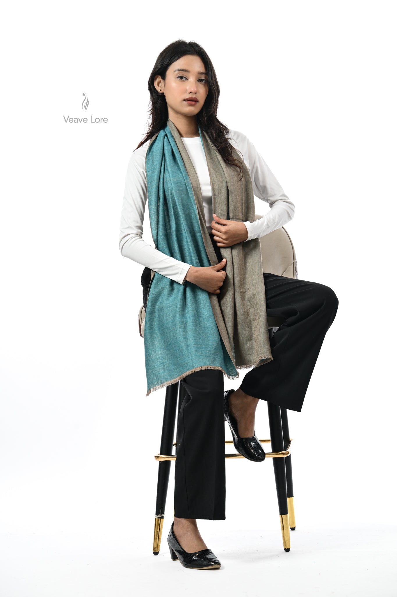 Noor-e-Rang Fine Wool Scarf