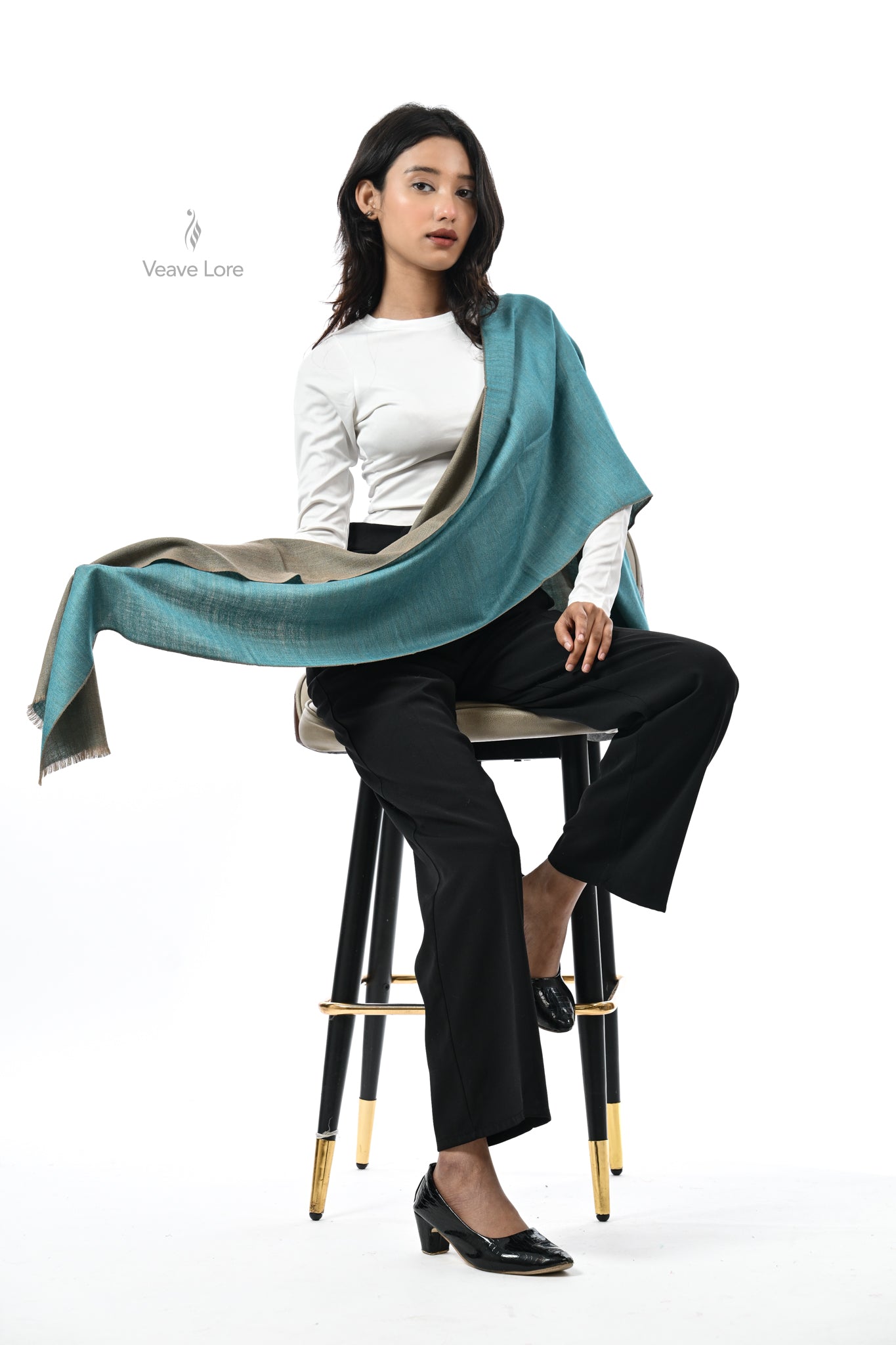 Noor-e-Rang Fine Wool Scarf