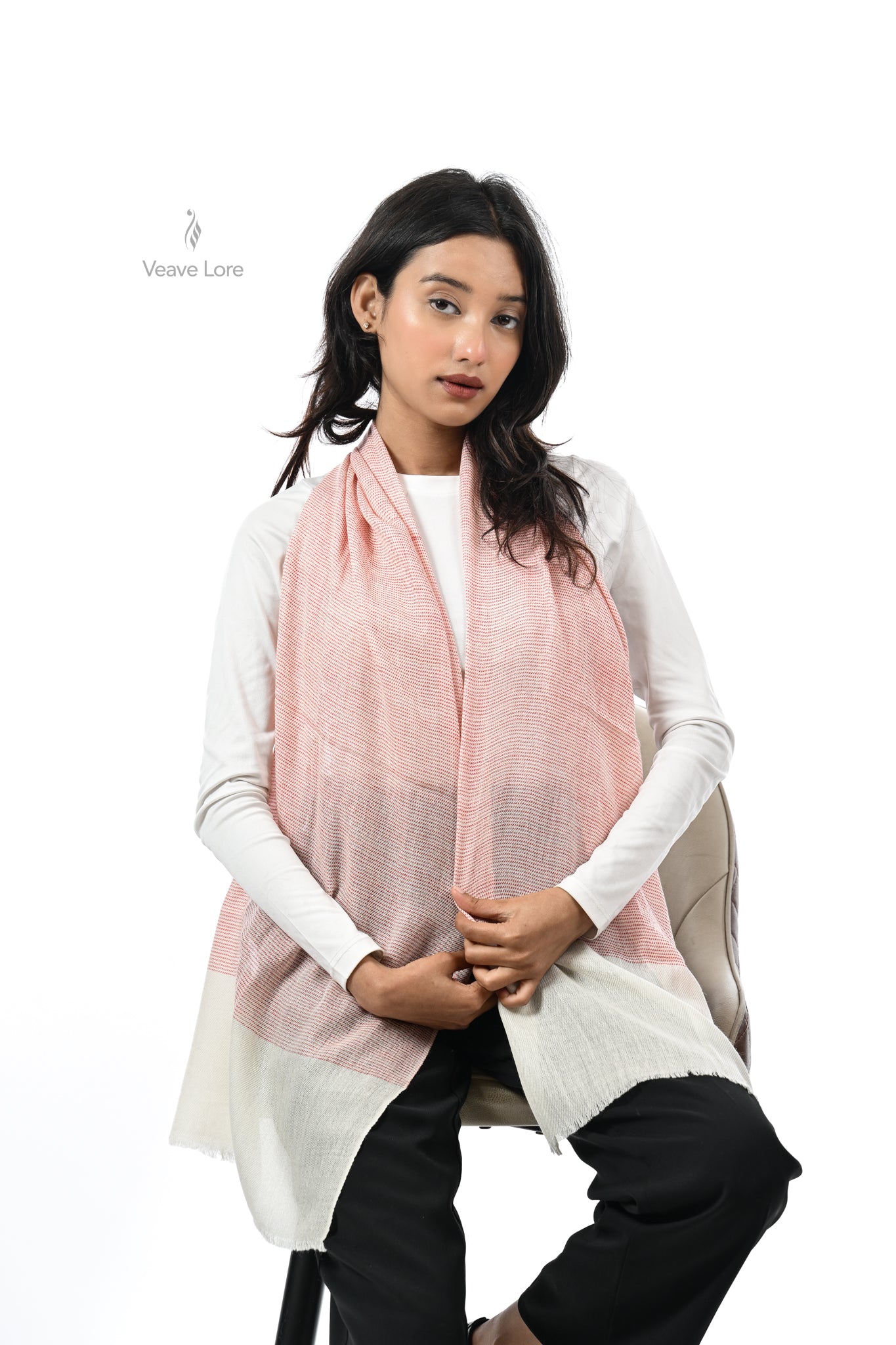 Sahar-e-Gul Fine Wool Muffler