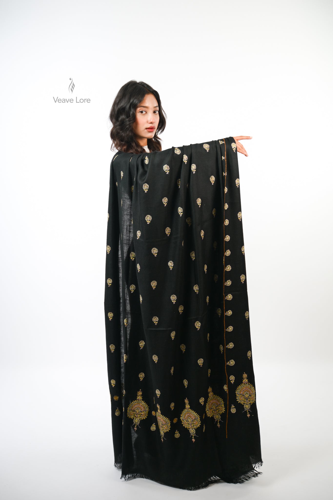 Mehfil Onyx Oversized Pashmina Shawl