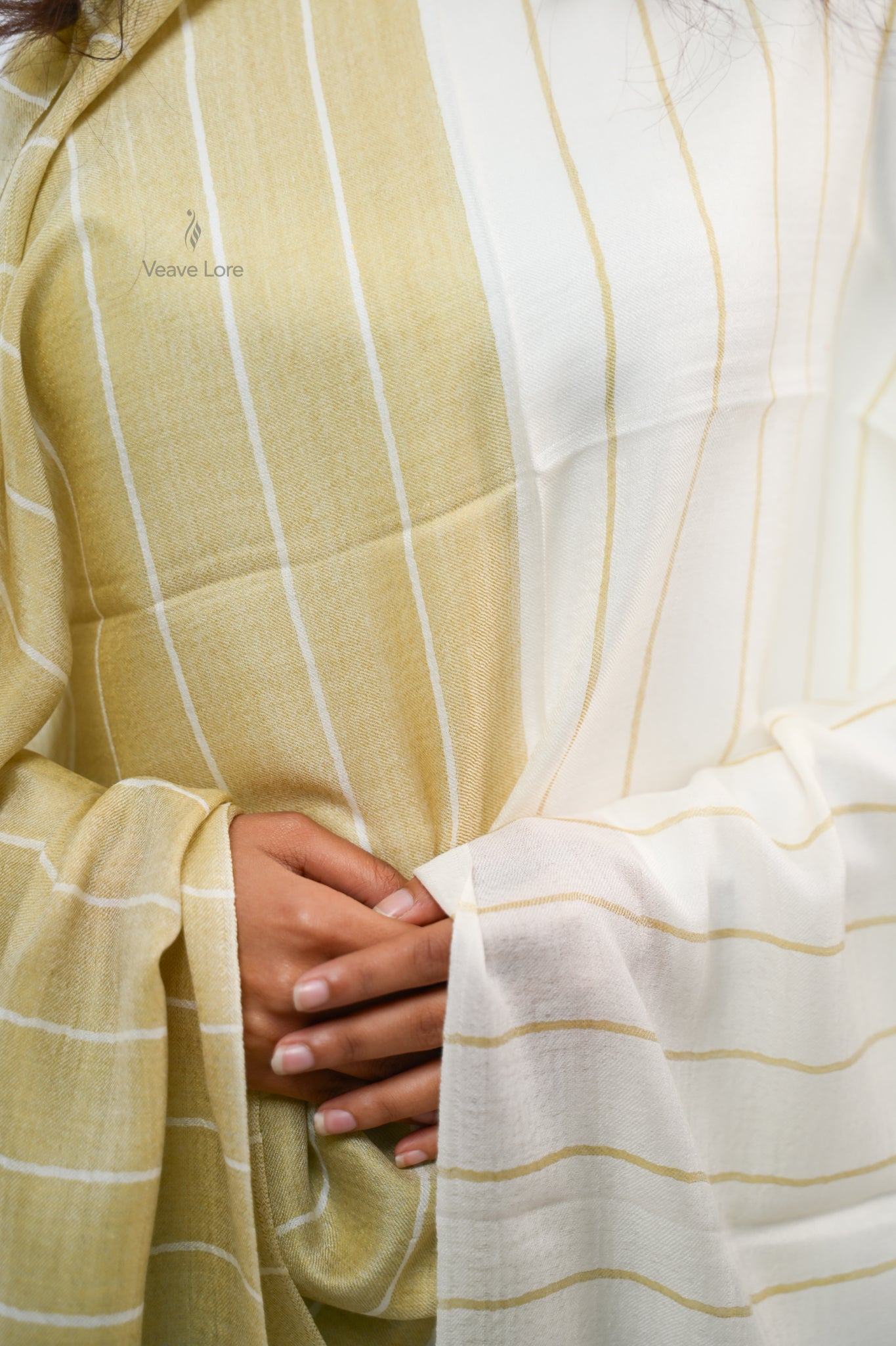 Check Fine Wool Stole — The Woven Grid