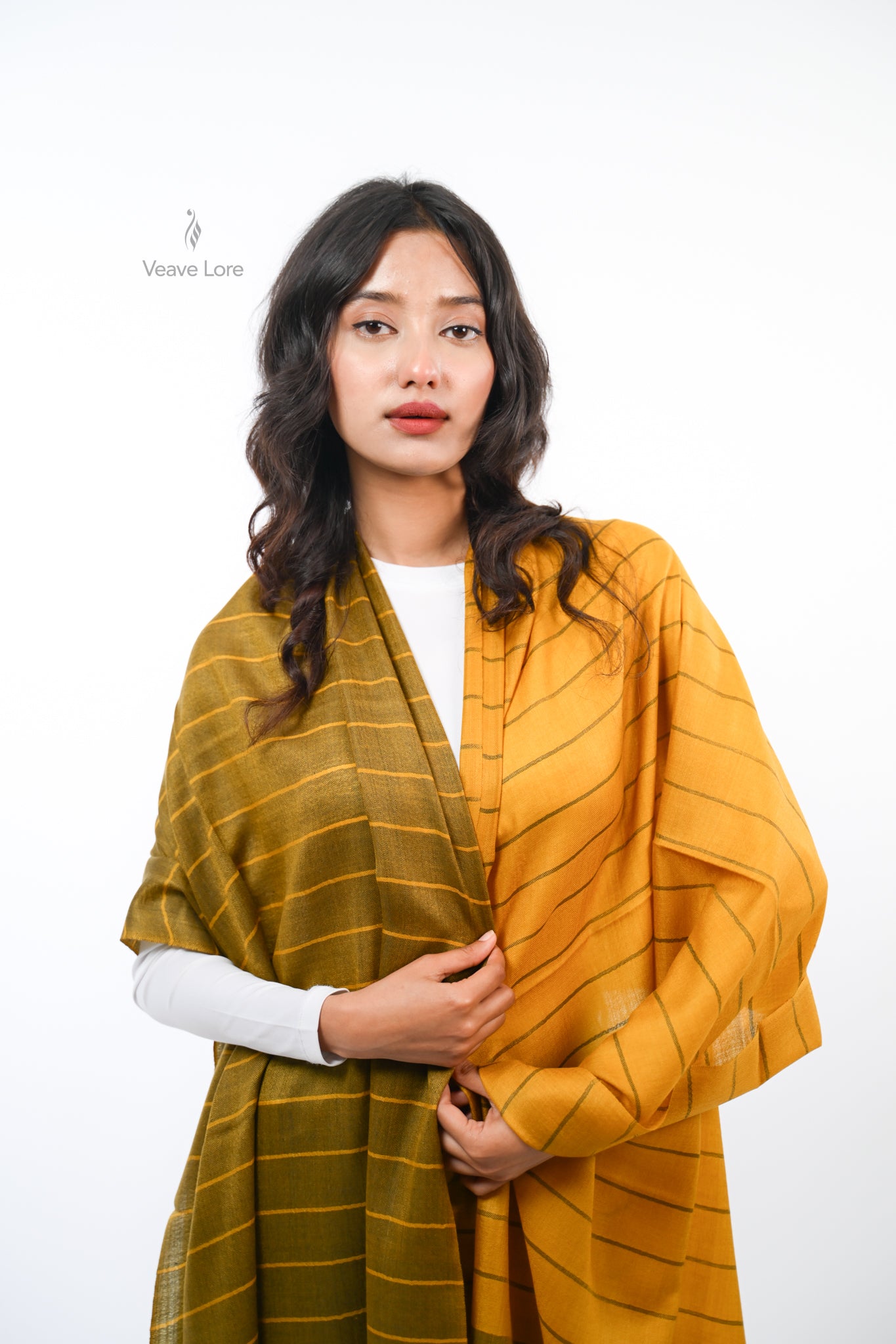 Check Fine Wool Stole — The Woven Grid