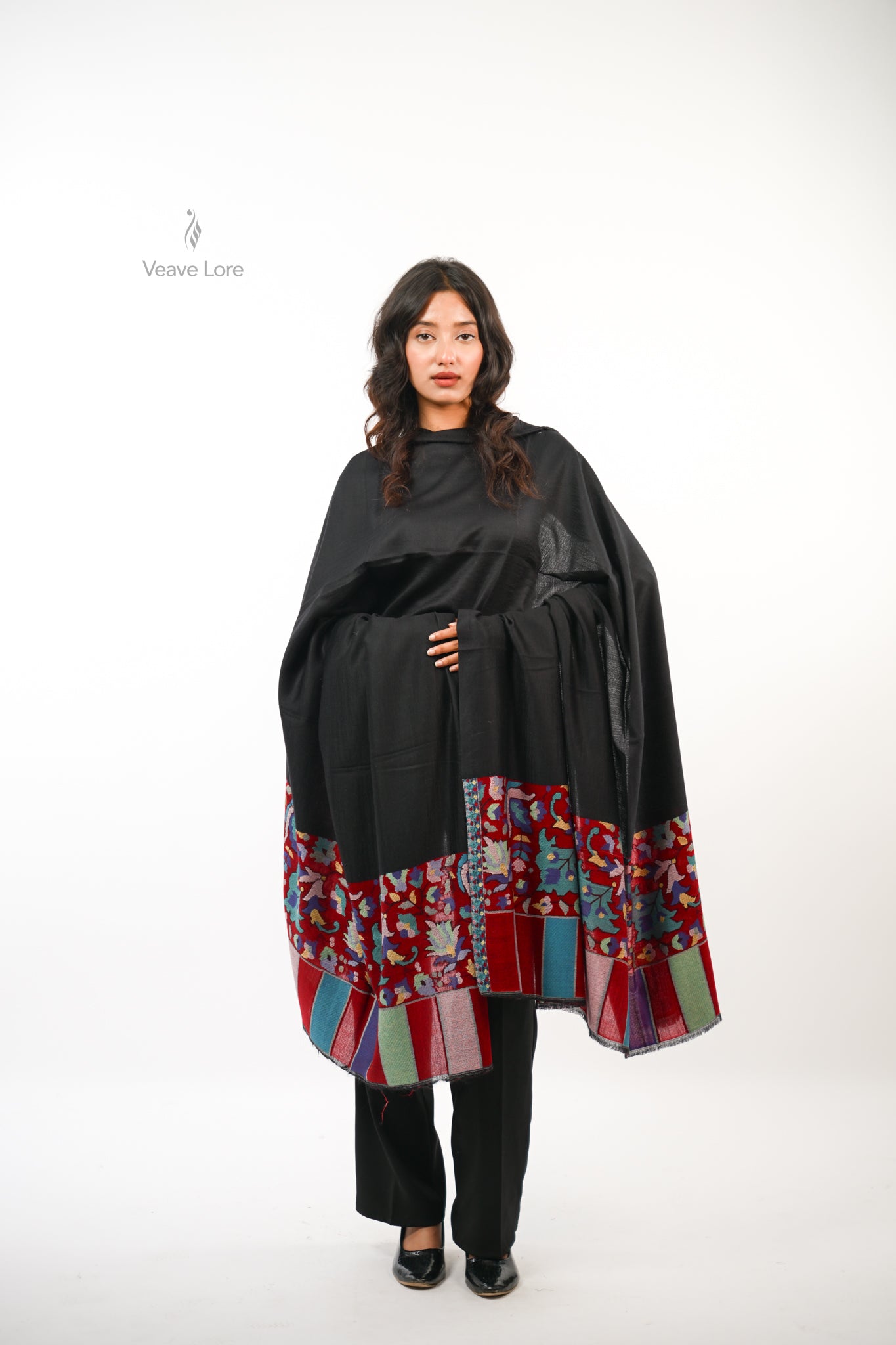 Sahra Kani Palledar Shawl