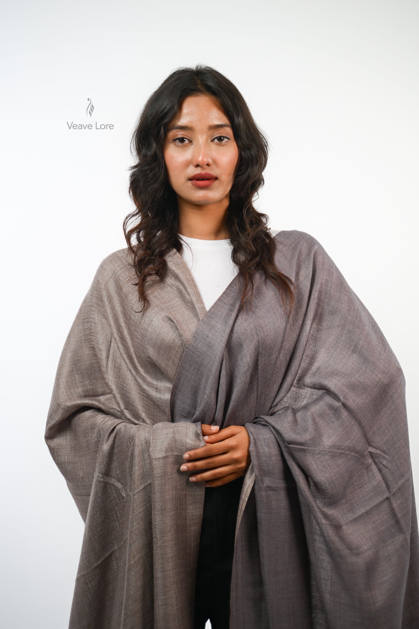 Sang Reversible Fine Wool Shawl