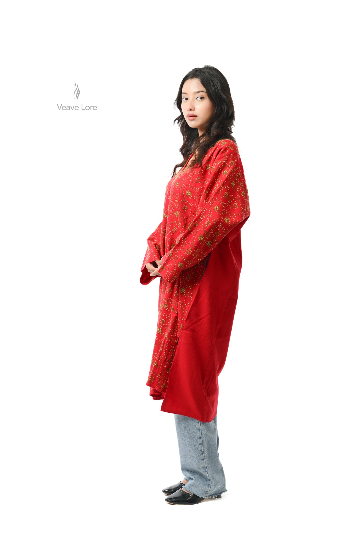 Zarrin Meadow Pheran