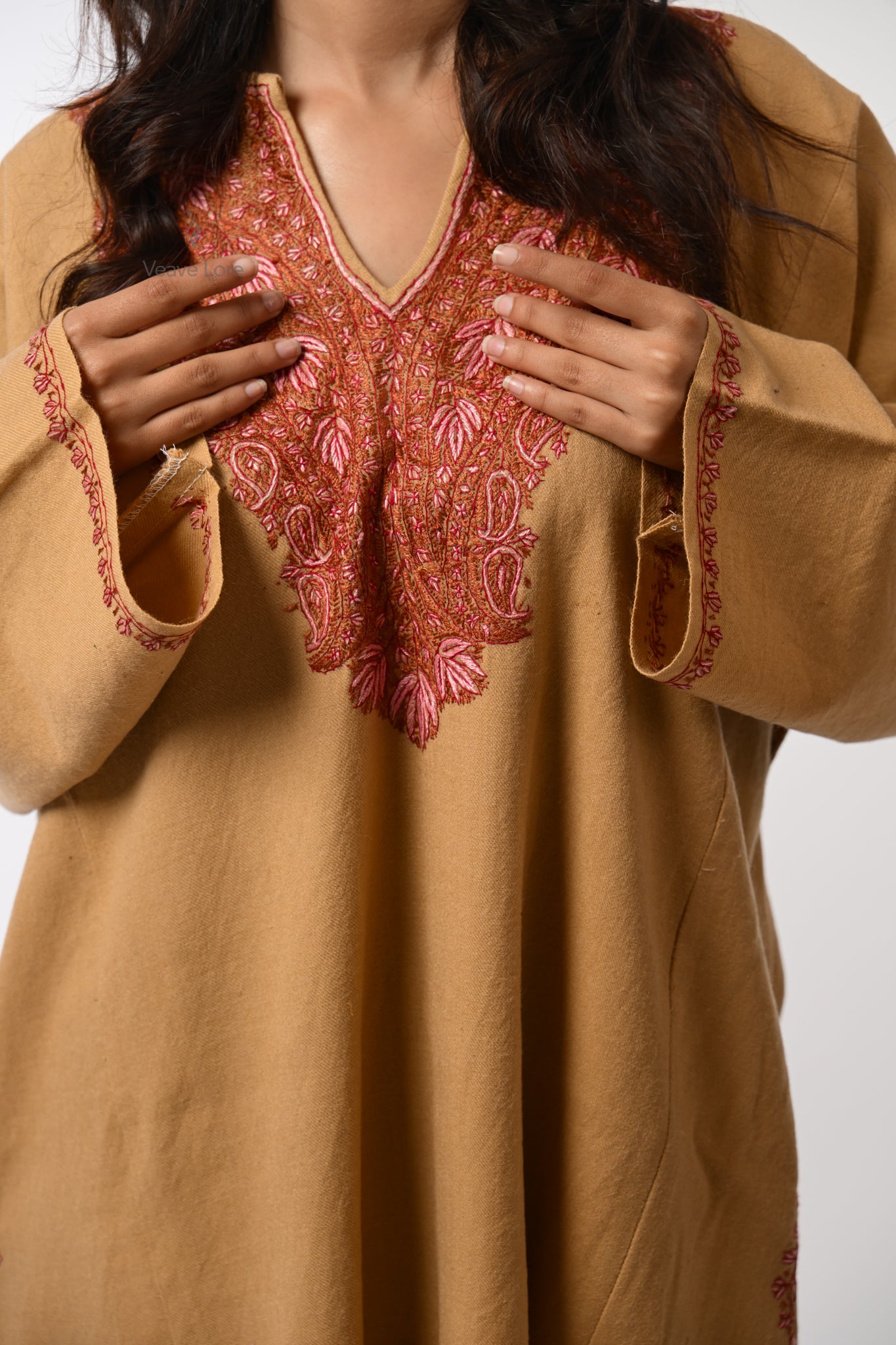Reshmi Dune Pheran