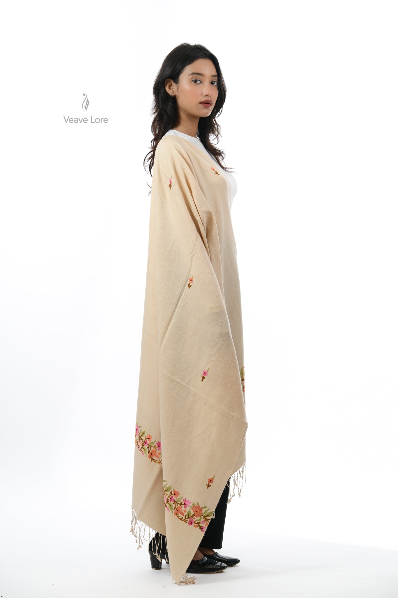 Silk Aari Fine Wool Stole